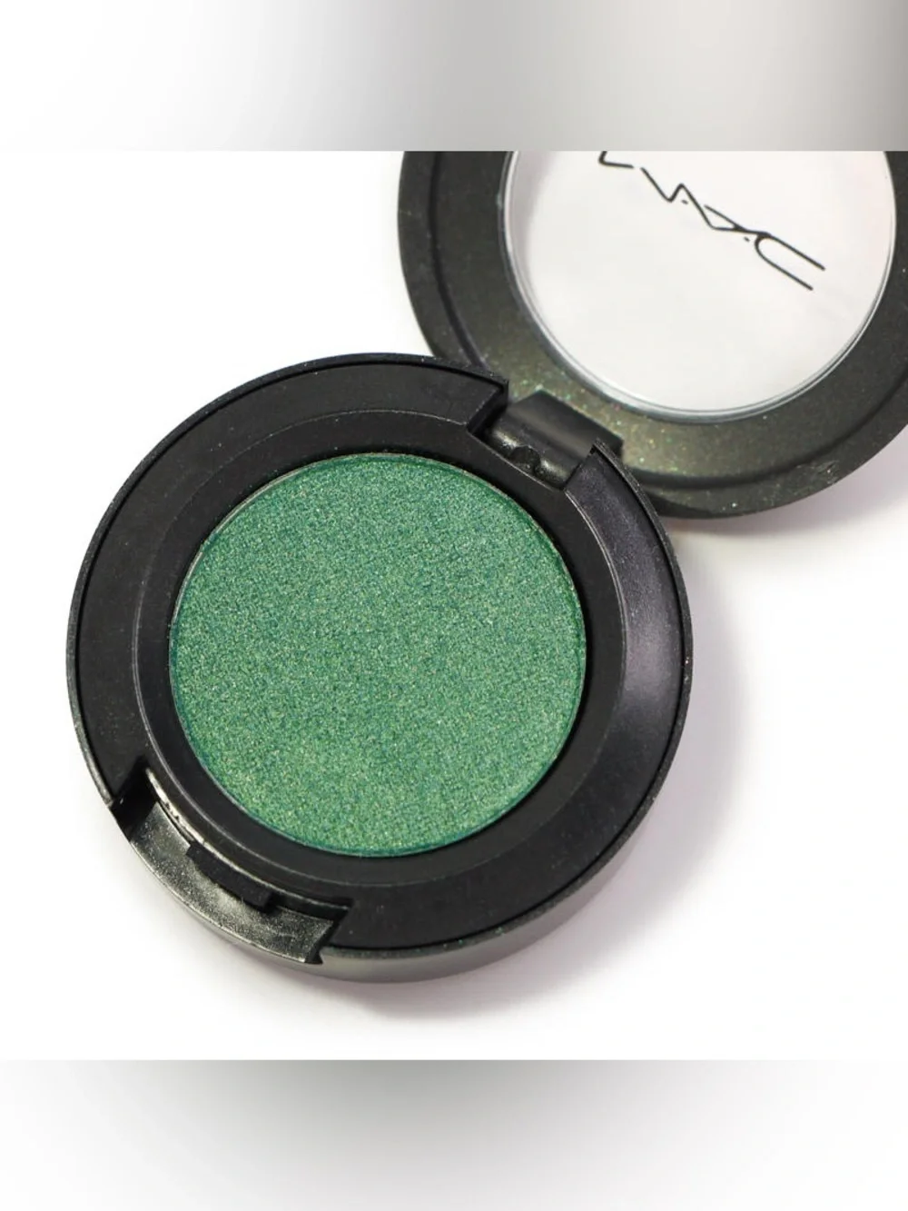 MAC Cosmetics Eyeshadow Single - One Off
